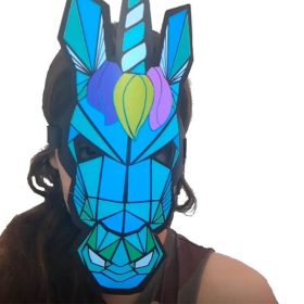 Hangra reagáló LED maszkok