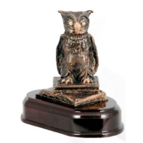Bagoly + könyv szobor gravírozható