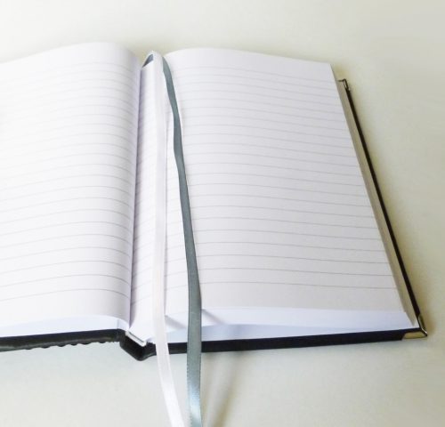 Bőr borítású napló - fekete-fehér II. A5