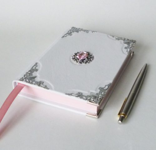 Bőr borítású napló - fehér II. A6