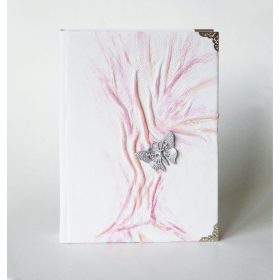 Bőr borítású napló - fehér pillangóval A6