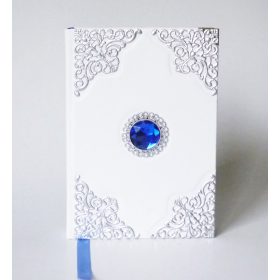 Bőr borítású napló - fehér, sötétkék kővel
